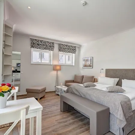 Lea Hotel